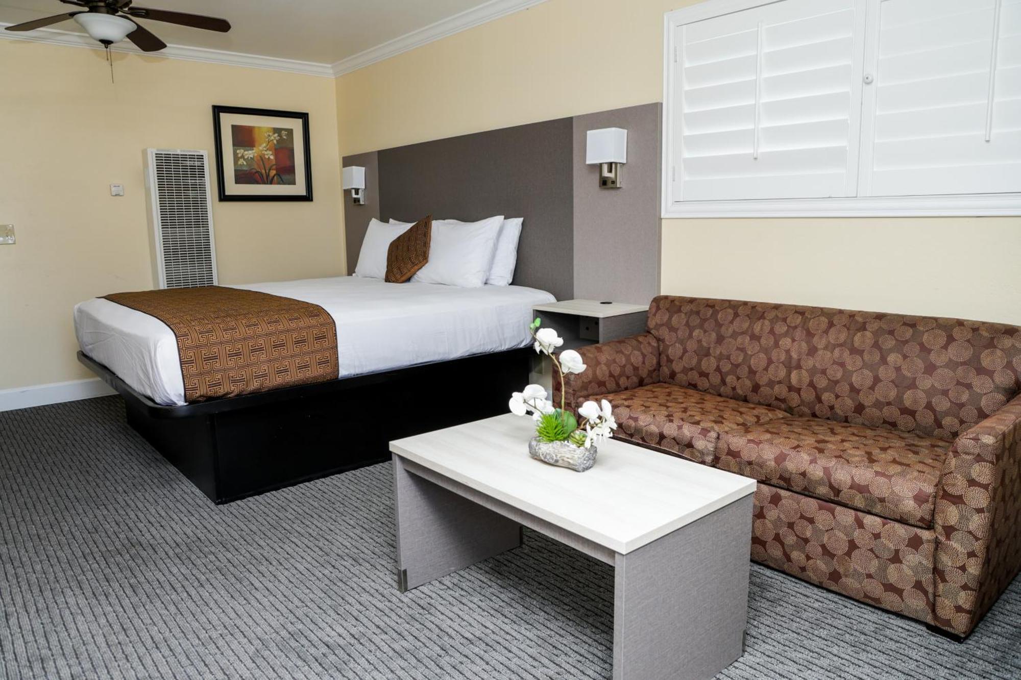 ซิลเวอร์ เซิร์ฟ โมเทล Motel ซานซิเมียน ภายนอก รูปภาพ