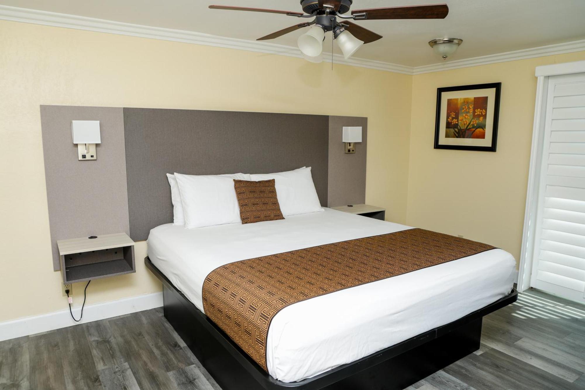 ซิลเวอร์ เซิร์ฟ โมเทล Motel ซานซิเมียน ภายนอก รูปภาพ